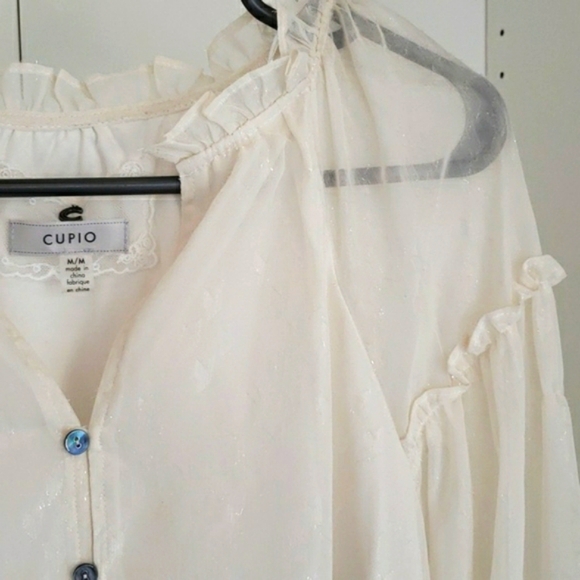 Classic CUPIO off white sparkle lace sheer ruffle long sleeve blouse - Picture 5 of 15